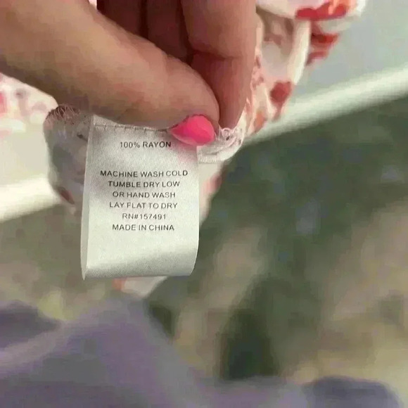 Bloomfield Floral Dress with Open/Tie Back Size Medium NEW NWT - Picture 3 of 4